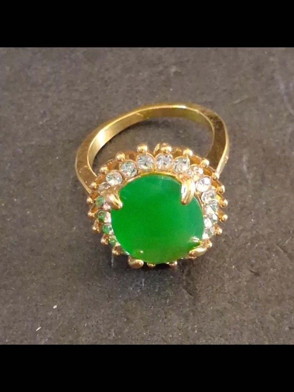 Large Gold Green Agate Ring